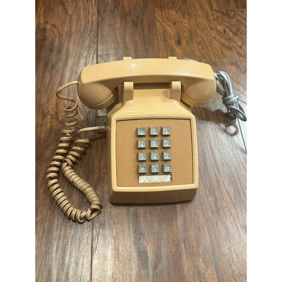 Vintage Beige Western Electric Rotary Push-Button Desk Phone 2500DM UNTESTED - Picture 1 of 9